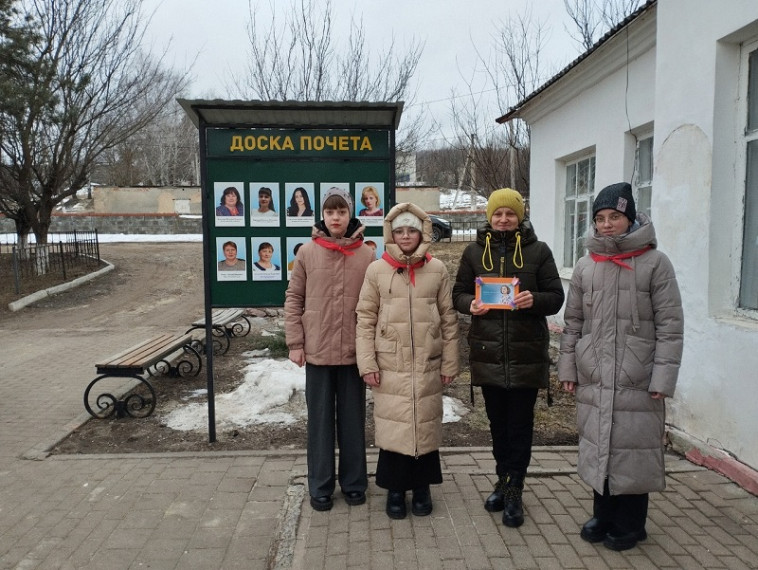 Тем, кто вдохновляет.
